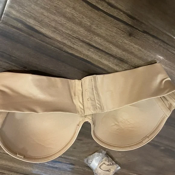 Cacique Strapless Bra - Beige🔥🔥🔥 - Picture 2 of 4